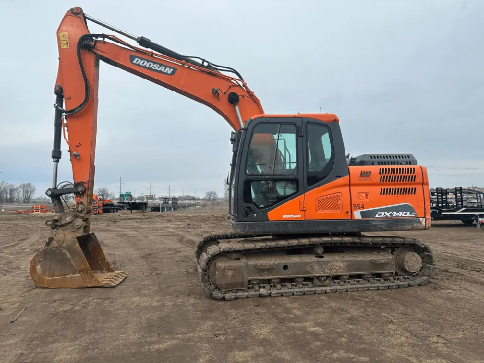 2019 Develon DX140LC-5 Excavator